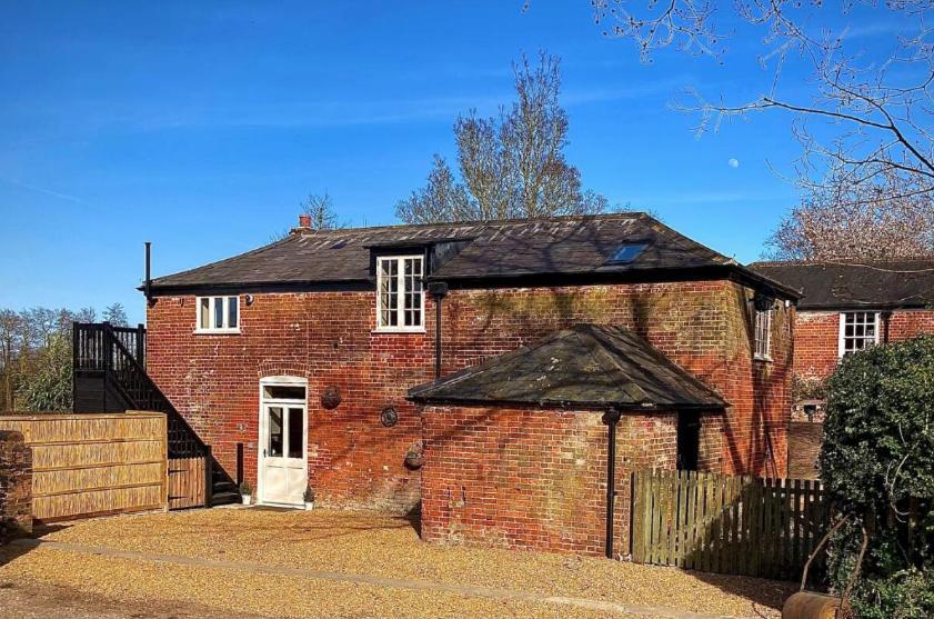 Villa Cosy Pet Friendly Victorian Coachhouse Near Nature Walks On Norfolk Broads, With Fire Pit, Bbq & Alpacas Ranworth Exterior foto